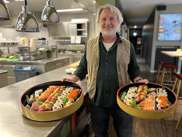 "Kosta" Baboulis in seinem "La Dolorosa" meets "Sushibar" - neues Lokal in München Bogenhausen (©Foto.Martin Schmitz)
